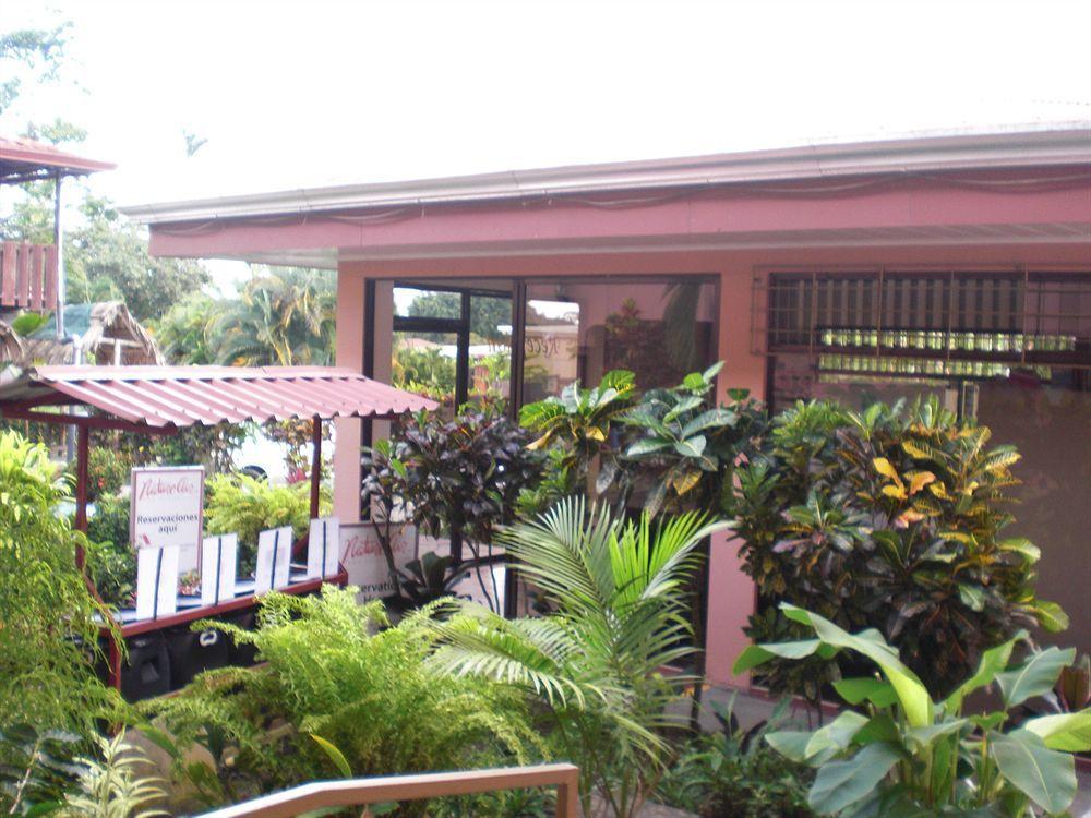 Hotel La Choza Inn La Fortuna Екстер'єр фото
