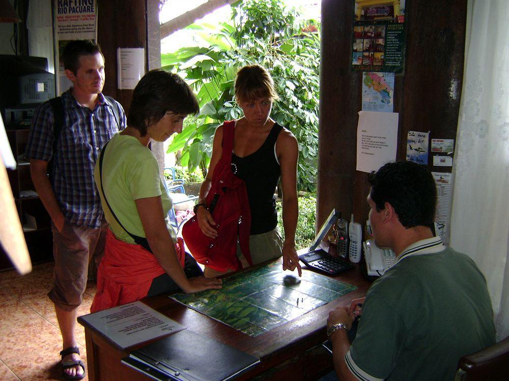 Hotel La Choza Inn La Fortuna Екстер'єр фото